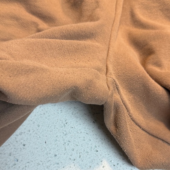 Alo Beige Sweatpants - Picture 8 of 16